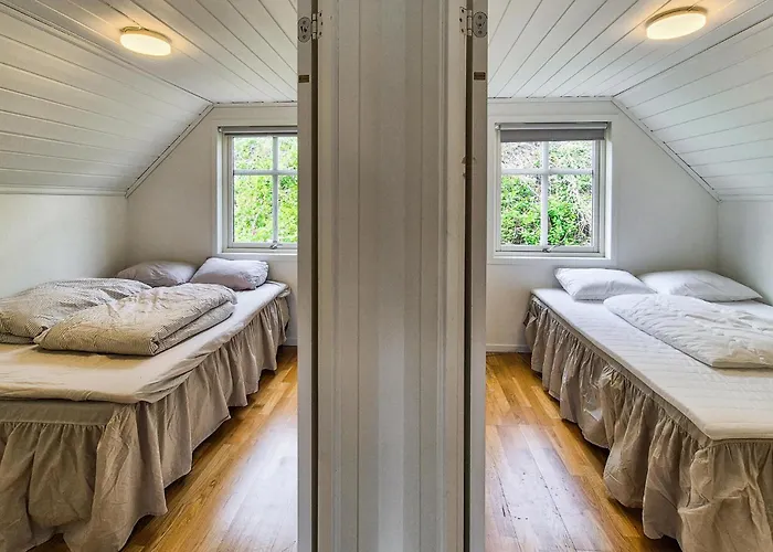 Ferienhaus Cozy In With House Sea View Lepsoy